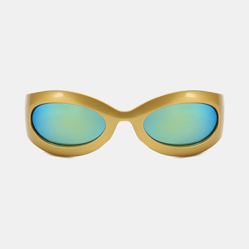 GOGGLES.